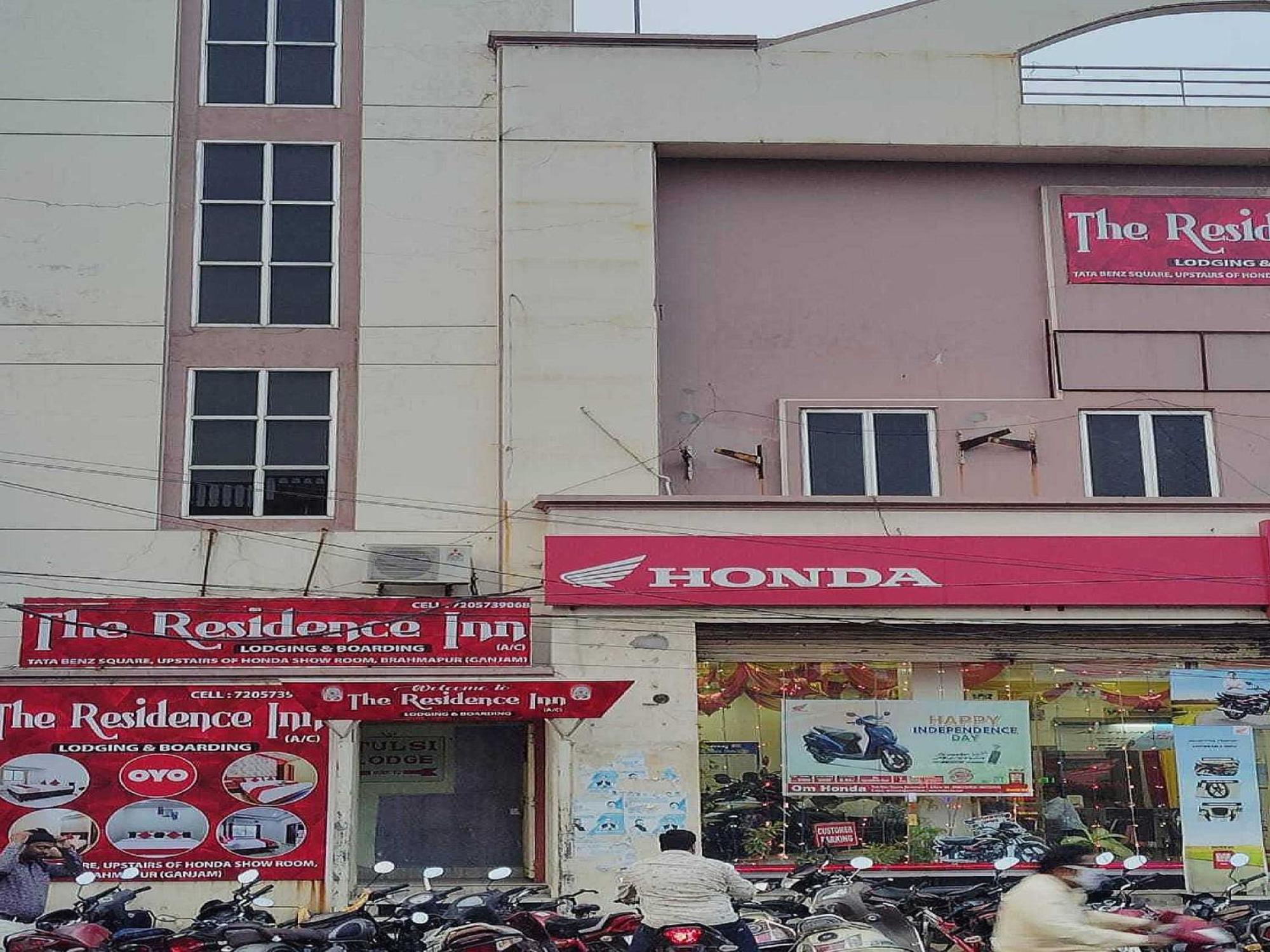 Hotel O Flagship The Residence Inn Brahmapur エクステリア 写真