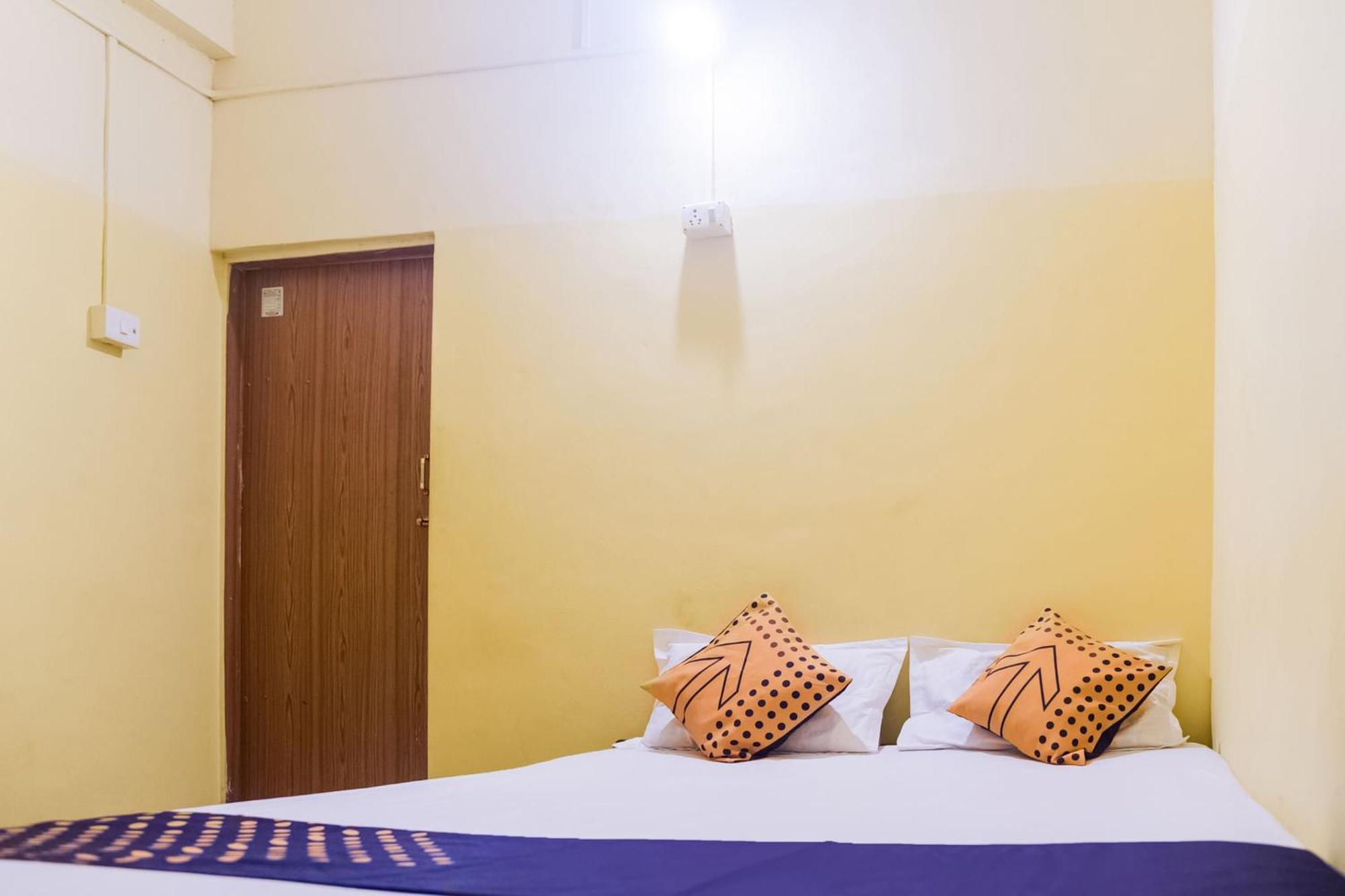 Hotel O Flagship The Residence Inn Brahmapur エクステリア 写真