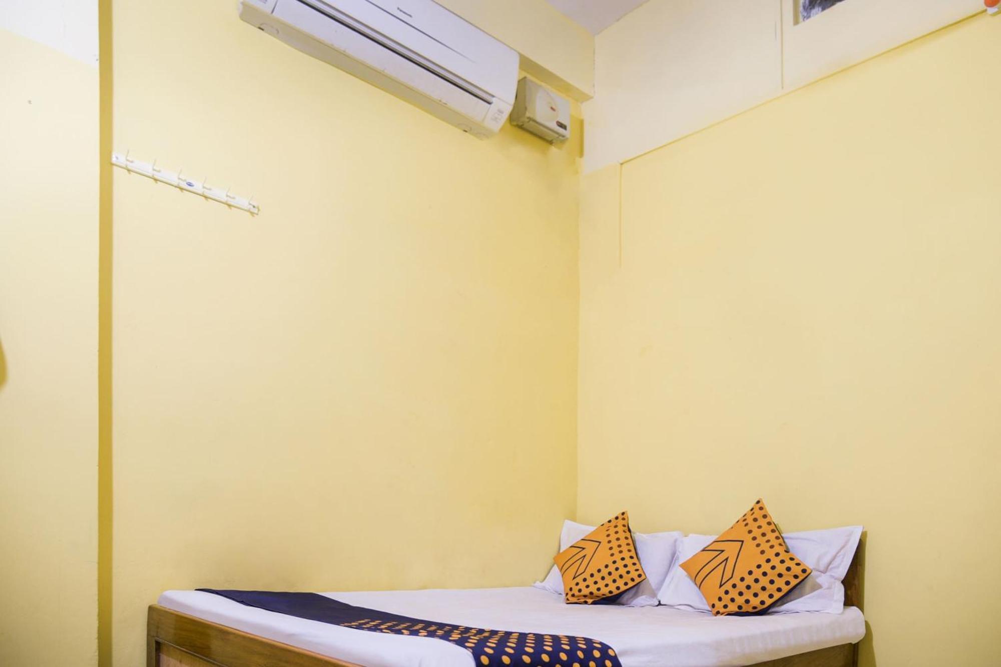 Hotel O Flagship The Residence Inn Brahmapur エクステリア 写真