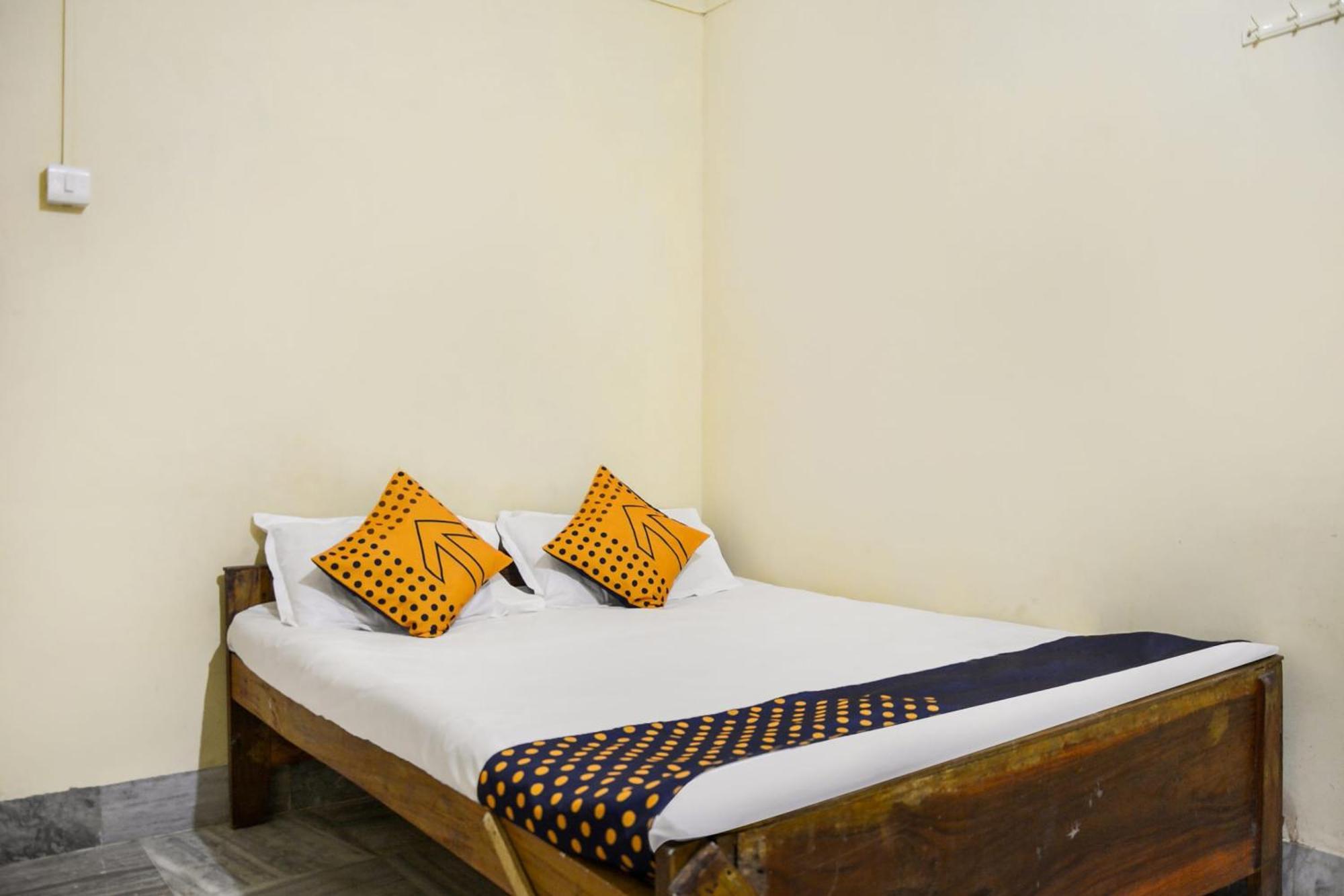 Hotel O Flagship The Residence Inn Brahmapur エクステリア 写真